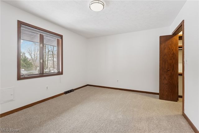 680 Rocky Hollow Drive, Akron, OH 44313