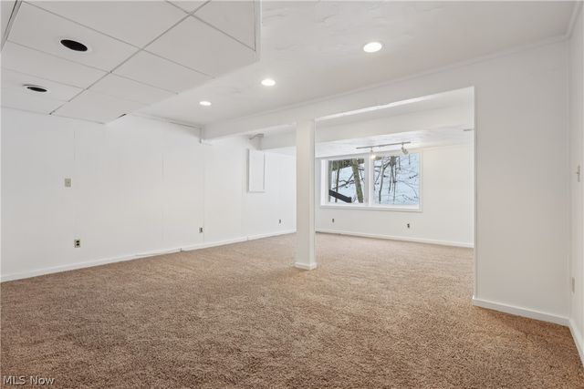 680 Rocky Hollow Drive, Akron, OH 44313