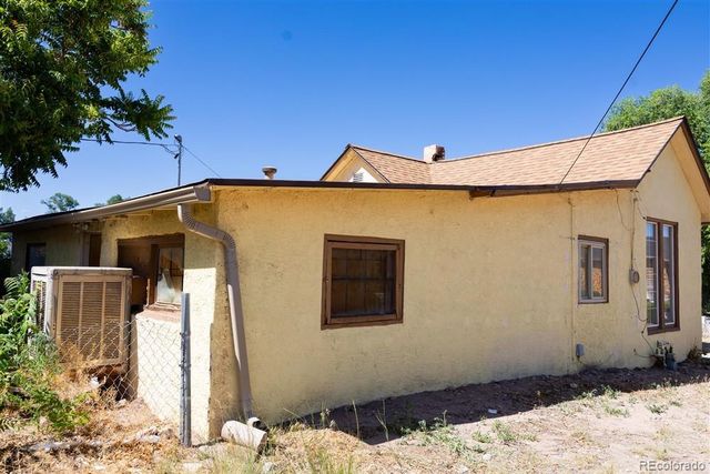 624 W Corona Avenue, Pueblo, CO 81004