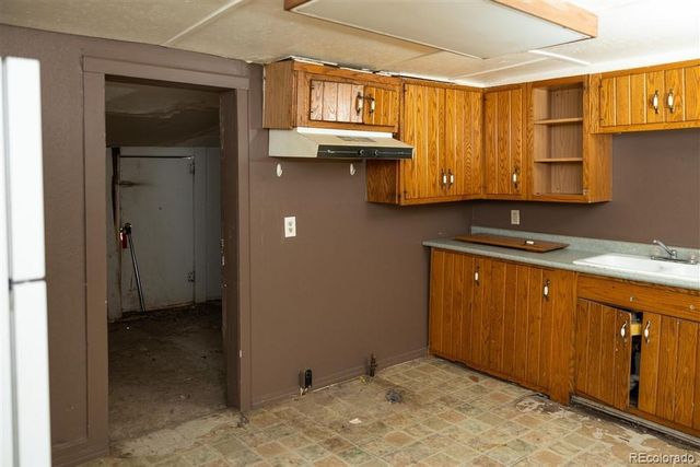 624 W Corona Avenue, Pueblo, CO 81004