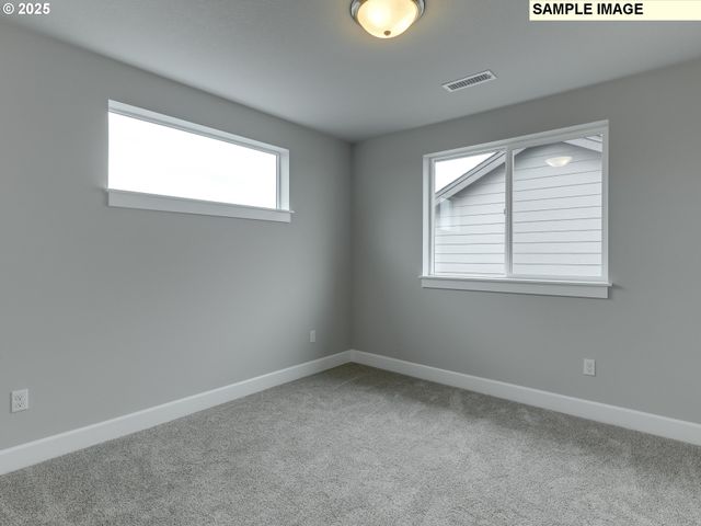 621 SALING Dr E 94, Estacada, OR 97023