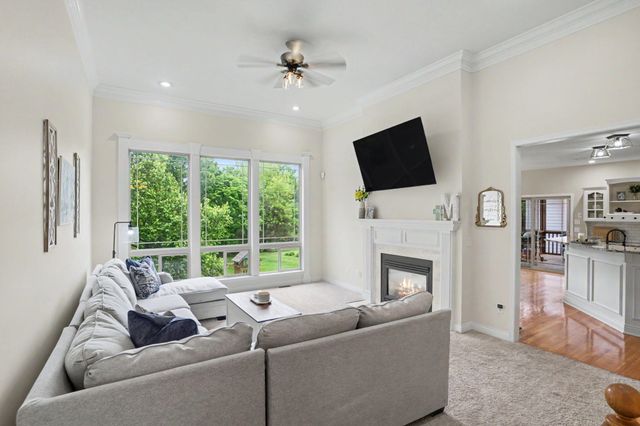4803 THORNBROOK RDG, Columbia, MO 65203