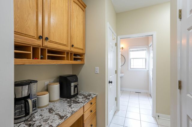 4803 THORNBROOK RDG, Columbia, MO 65203