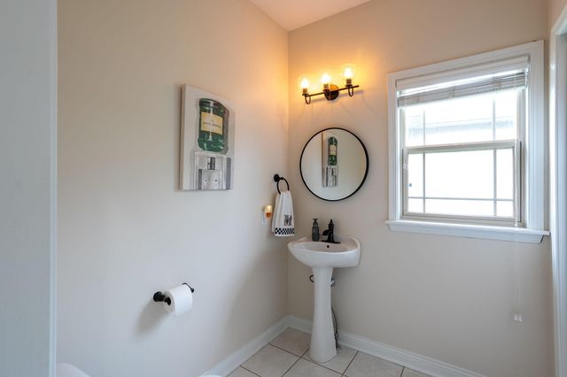 4803 THORNBROOK RDG, Columbia, MO 65203