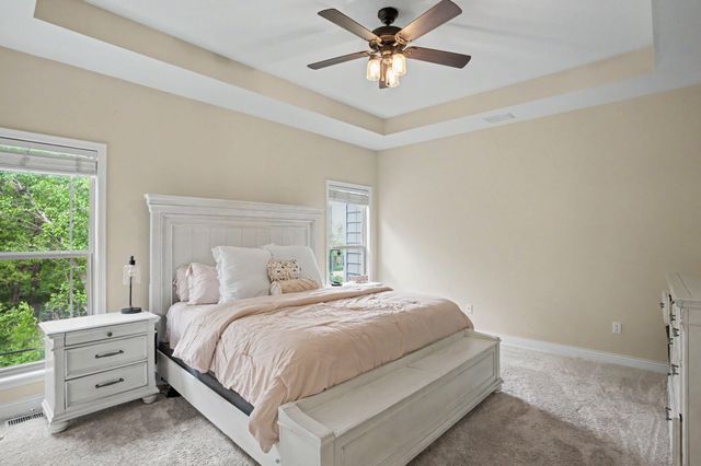 4803 THORNBROOK RDG, Columbia, MO 65203
