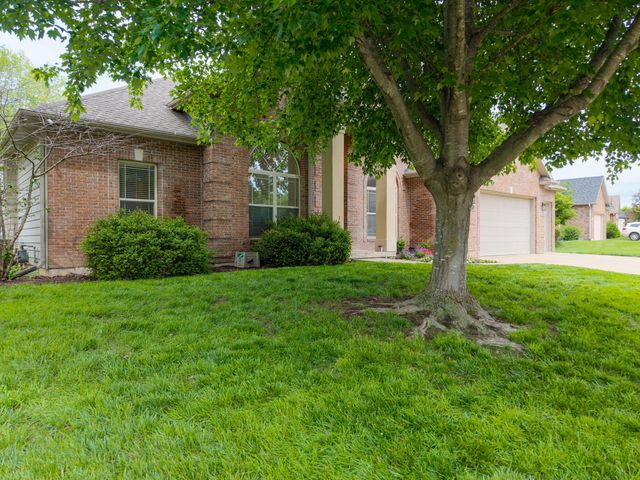 4803 THORNBROOK RDG, Columbia, MO 65203