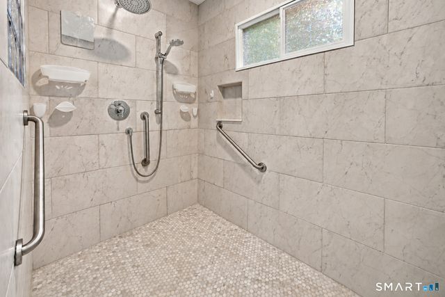 163 Juniper Drive, Avon, CT 06001