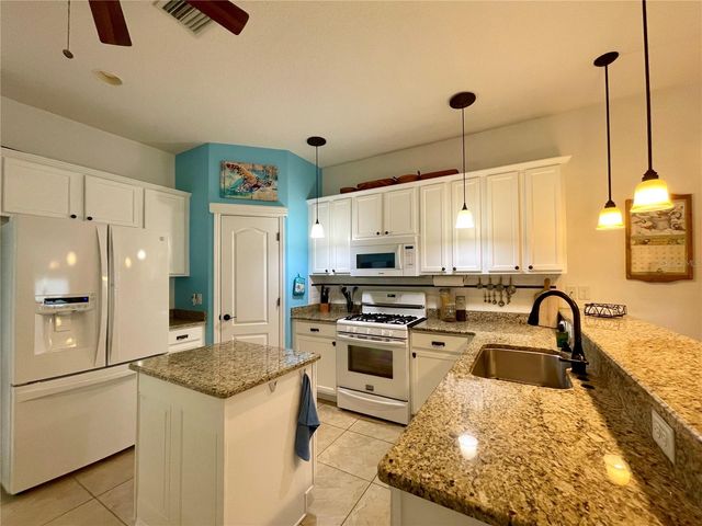 16417 SW 14TH AVENUE ROAD, Ocala, FL 34473