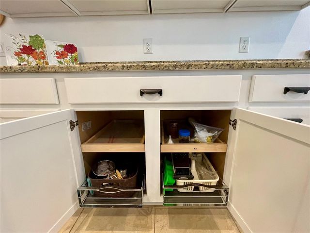 16417 SW 14TH AVENUE ROAD, Ocala, FL 34473