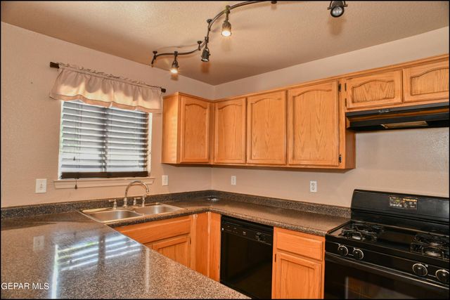 3140 Tierra Encino Drive, El Paso, TX 79938