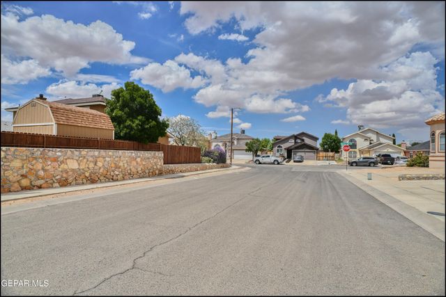 3140 Tierra Encino Drive, El Paso, TX 79938