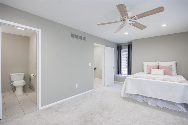 1468 Oakbrook East Drive, Rochester Hills, MI 48307