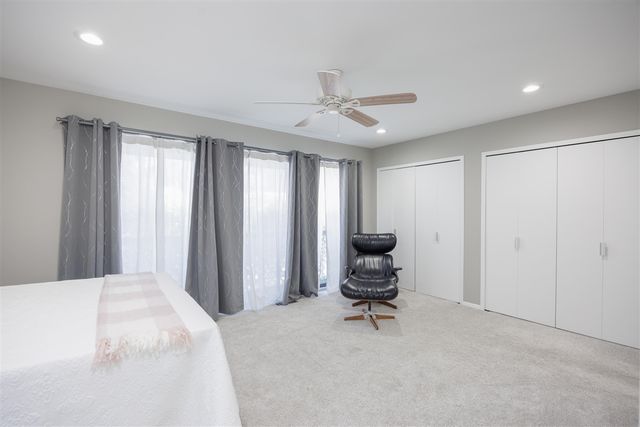 1468 Oakbrook East Drive, Rochester Hills, MI 48307