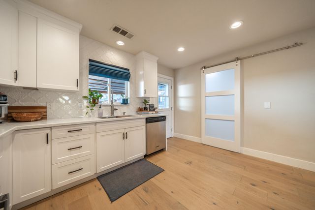 2385 Alexander Avenue, Anderson, CA 96007