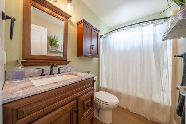 2385 Alexander Avenue, Anderson, CA 96007