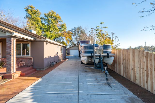 2385 Alexander Avenue, Anderson, CA 96007