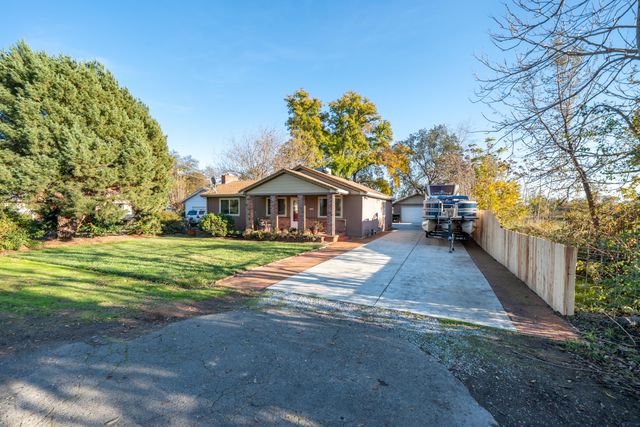 2385 Alexander Avenue, Anderson, CA 96007