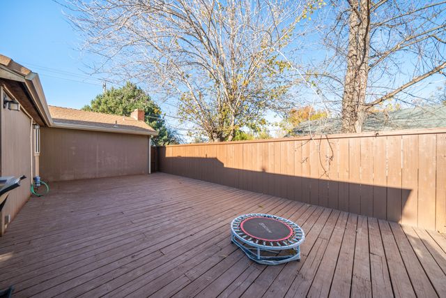 2385 Alexander Avenue, Anderson, CA 96007