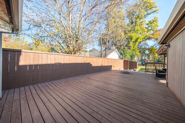 2385 Alexander Avenue, Anderson, CA 96007