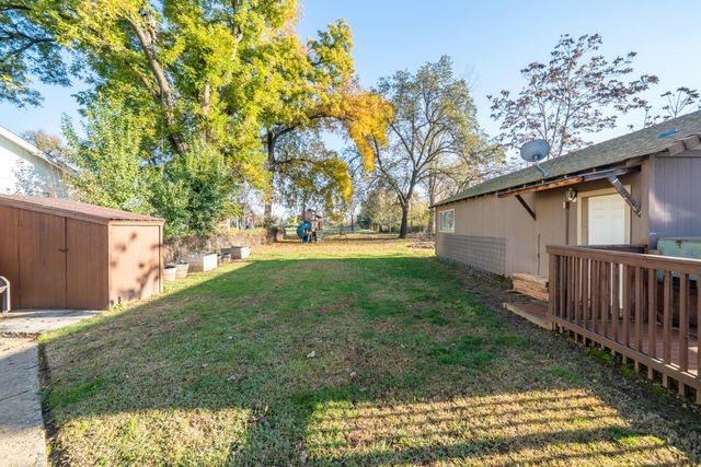 2385 Alexander Avenue, Anderson, CA 96007