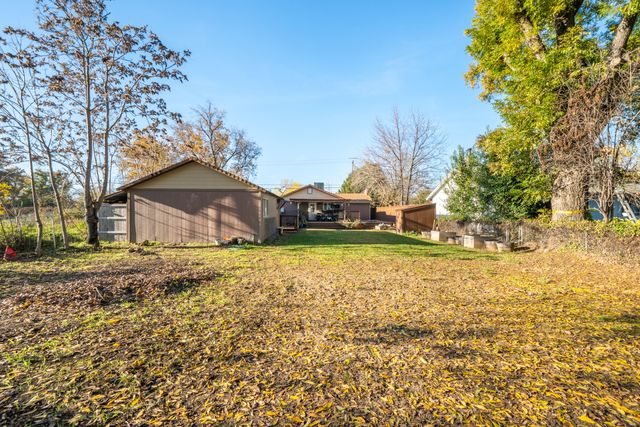 2385 Alexander Avenue, Anderson, CA 96007