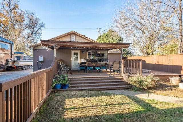 2385 Alexander Avenue, Anderson, CA 96007