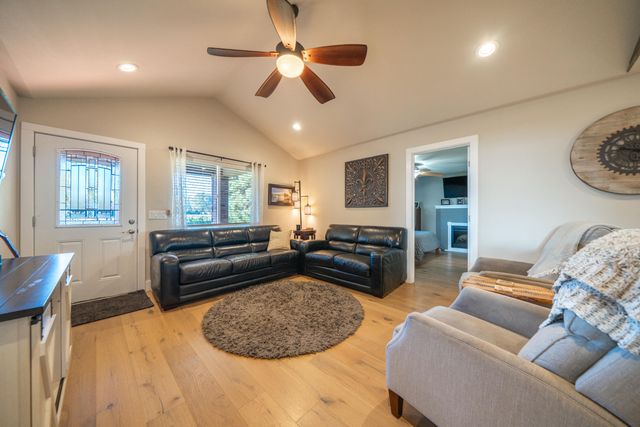 2385 Alexander Avenue, Anderson, CA 96007