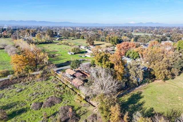 2385 Alexander Avenue, Anderson, CA 96007