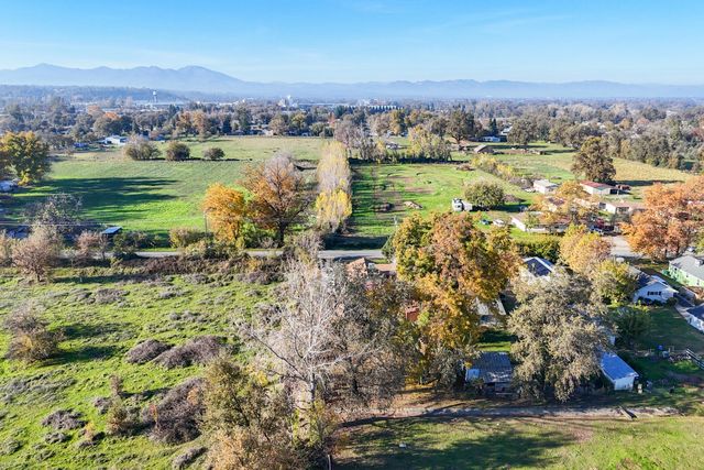 2385 Alexander Avenue, Anderson, CA 96007