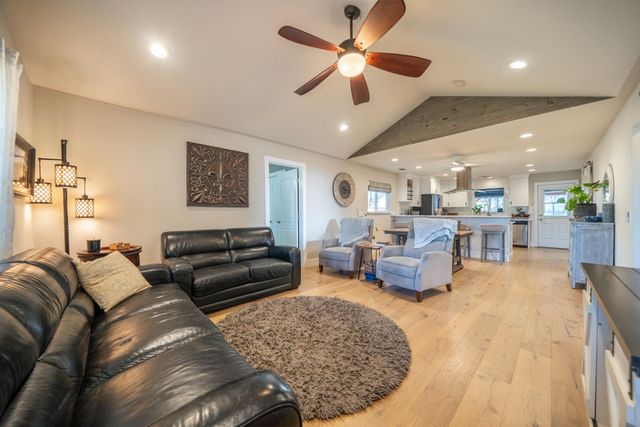 2385 Alexander Avenue, Anderson, CA 96007