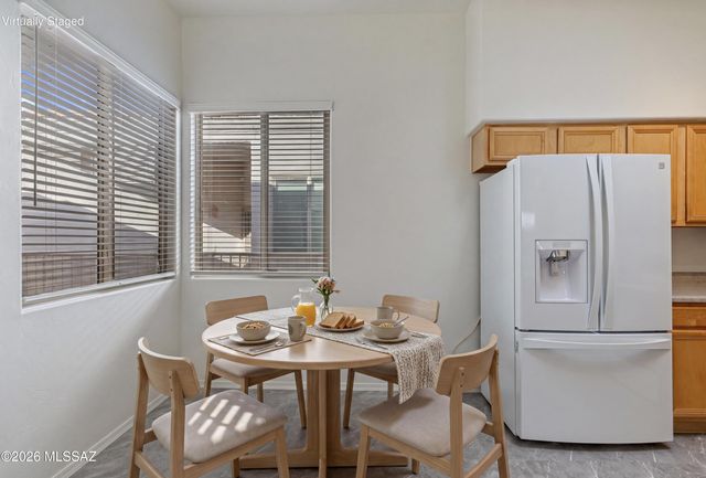 7360 E Cll Nostalgico, Tucson, AZ 85715