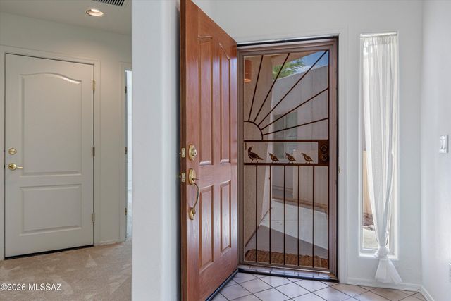 7360 E Cll Nostalgico, Tucson, AZ 85715
