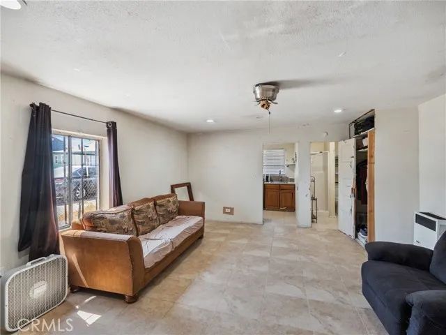 16773 A Street, Victorville, CA 92395