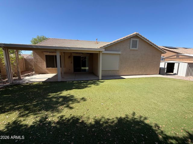 10781 W ROBIN Lane W, Peoria, AZ 85373