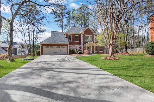 4627 Equestrian Way, Atlanta, GA 30338