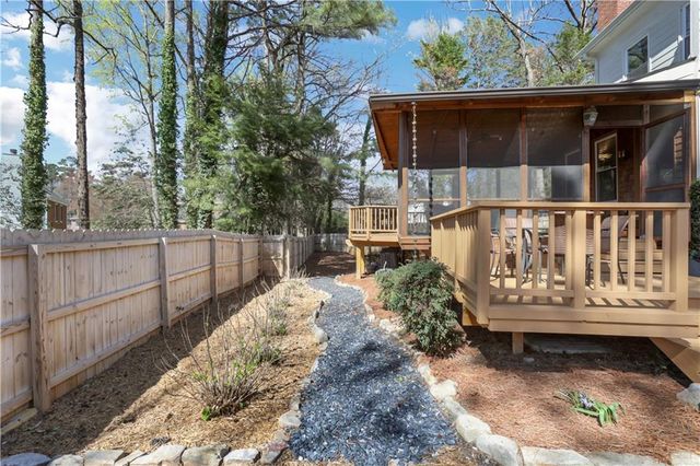 4627 Equestrian Way, Atlanta, GA 30338