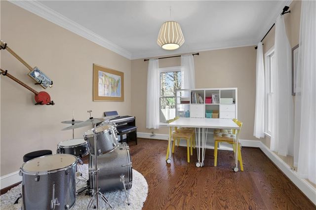 4627 Equestrian Way, Atlanta, GA 30338