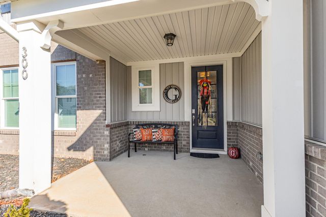 300 W Amber Oak Drive, Selma, NC 27576