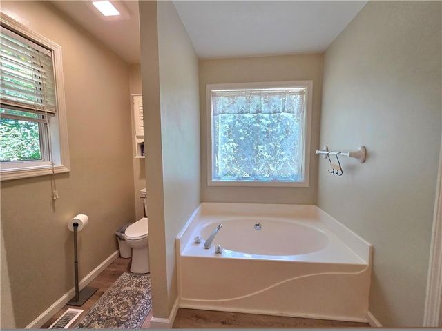 142 Cowan Drive SW, Cartersville, GA 30120