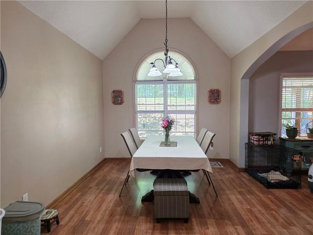 142 Cowan Drive SW, Cartersville, GA 30120