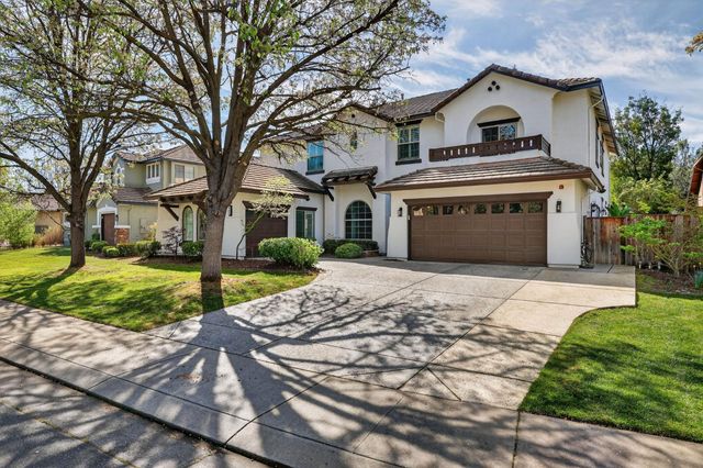 865 Wedgewood Ct, West Sacramento, CA 95605