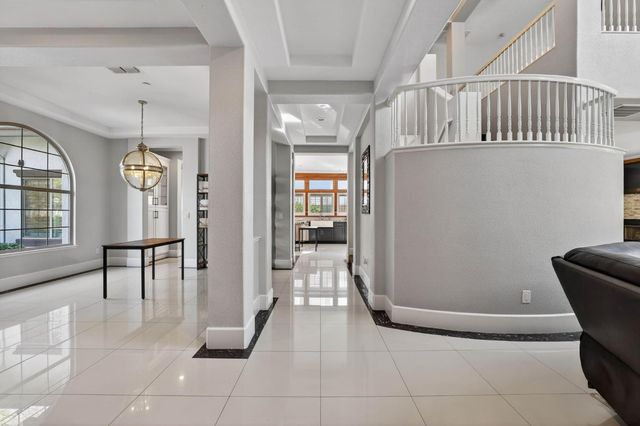 865 Wedgewood Ct, West Sacramento, CA 95605