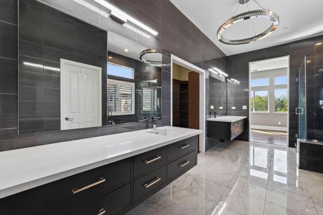 865 Wedgewood Ct, West Sacramento, CA 95605