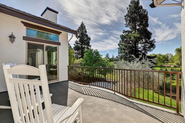 865 Wedgewood Ct, West Sacramento, CA 95605