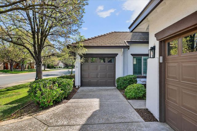 865 Wedgewood Ct, West Sacramento, CA 95605