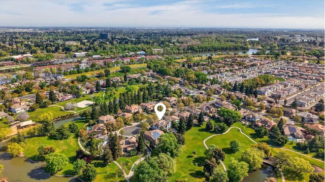 865 Wedgewood Ct, West Sacramento, CA 95605