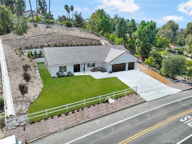 30233 Del Rey Road, Temecula, CA 92591