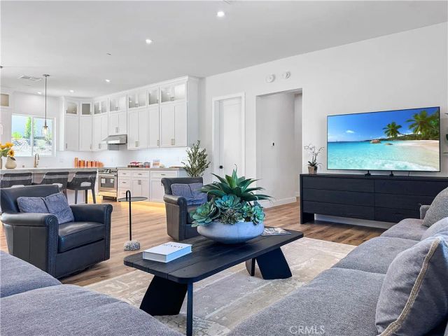 30233 Del Rey Road, Temecula, CA 92591