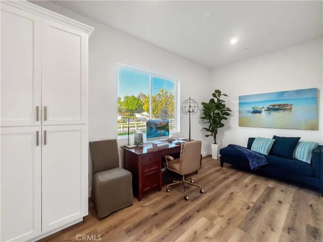 30233 Del Rey Road, Temecula, CA 92591