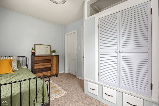 325 E Michigan Street, Fortville, IN 46040